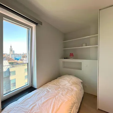 L'Empire Ostende - Sejour Tout A Pied En Famille - Plage 100M - Vue Mer Laterale - Climatisation - Terrasse - Tram A 5Min
